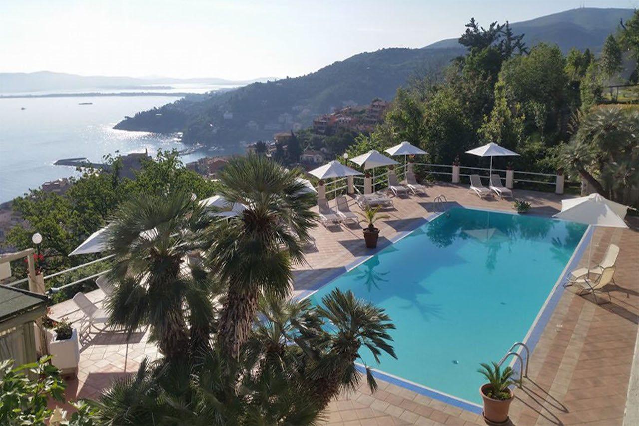 Hotel Vittoria Porto Santo Stefano Kültér fotó