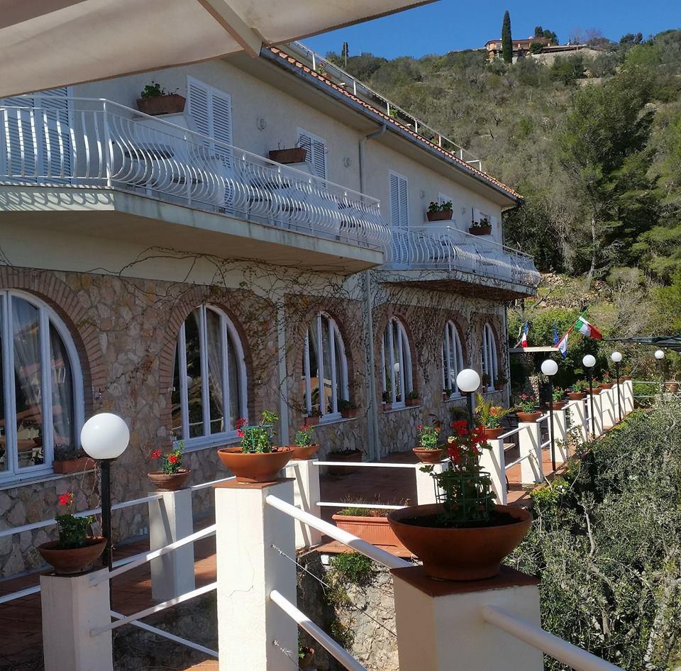 Hotel Vittoria Porto Santo Stefano Kültér fotó